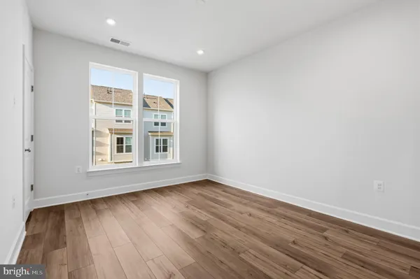 $3,700 | 602 Watermans Drive, Woodbridge, VA 22191