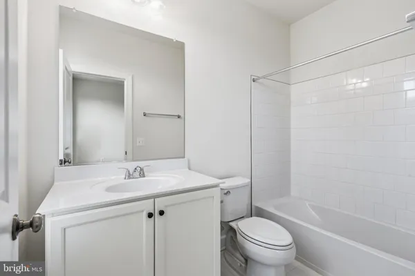 $3,700 | 602 Watermans Drive, Woodbridge, VA 22191