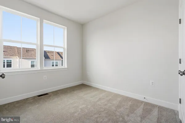 $3,700 | 602 Watermans Drive, Woodbridge, VA 22191
