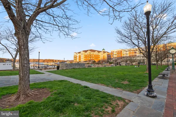 $3,700 | 602 Watermans Drive, Woodbridge, VA 22191