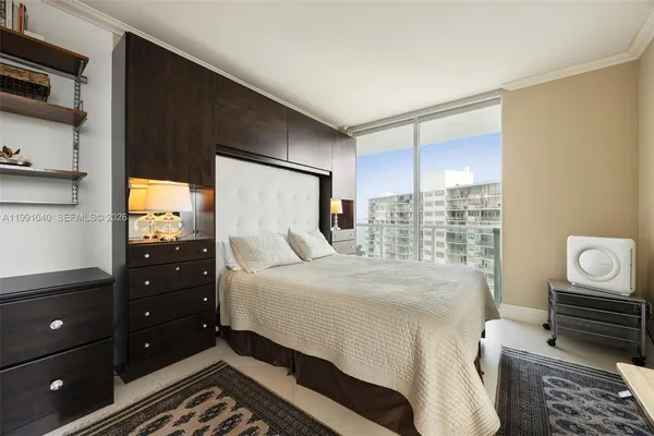 $3,400 | 218 Southeast 14th Street, Unit 1007, Miami, FL 33131