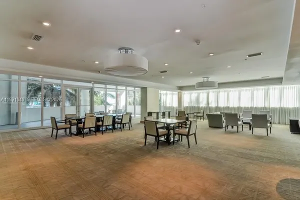 $3,300 | 218 Southeast 14th Street, Unit 1007, Miami, FL 33131