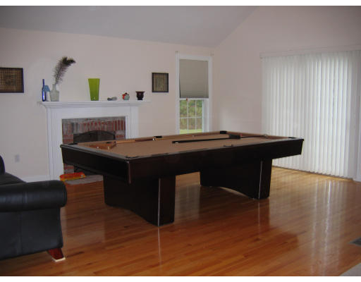 570 Mendon Road Sutton, MA 01590 - Photo 8 of 14 Gallery Image 8