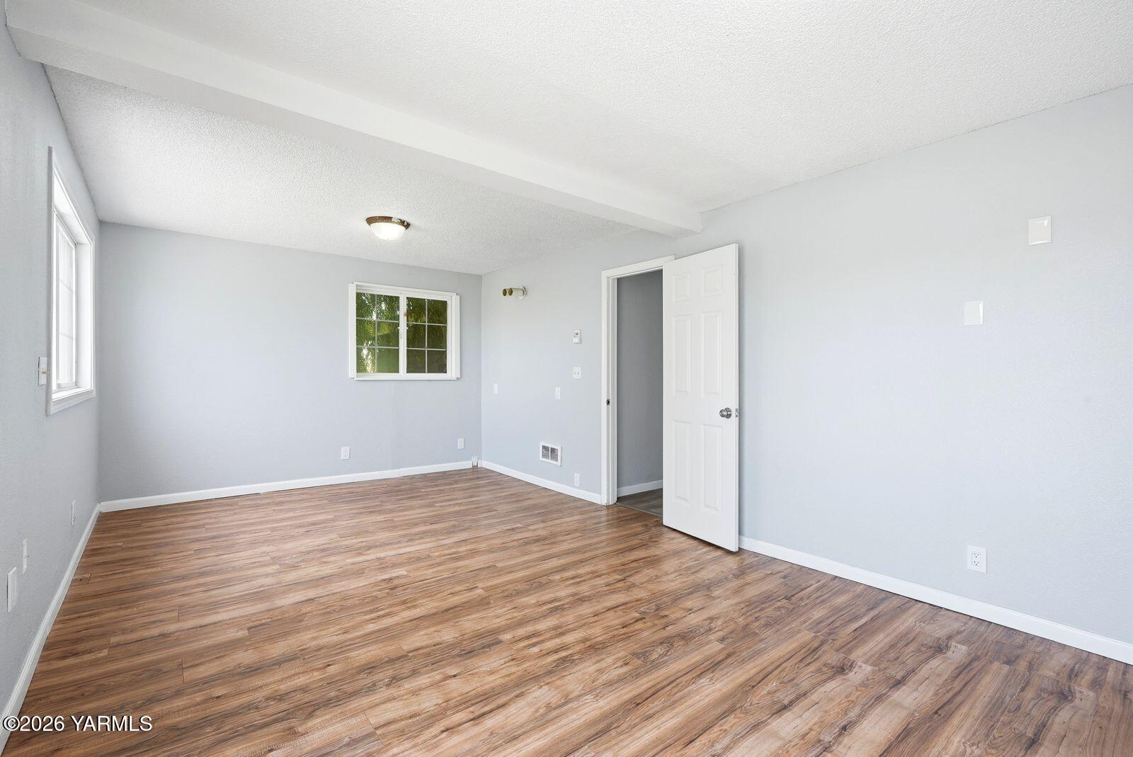 18790 Summitview Road Tieton, WA 98947 - Photo 12 of 45 18790 Summitview Rd