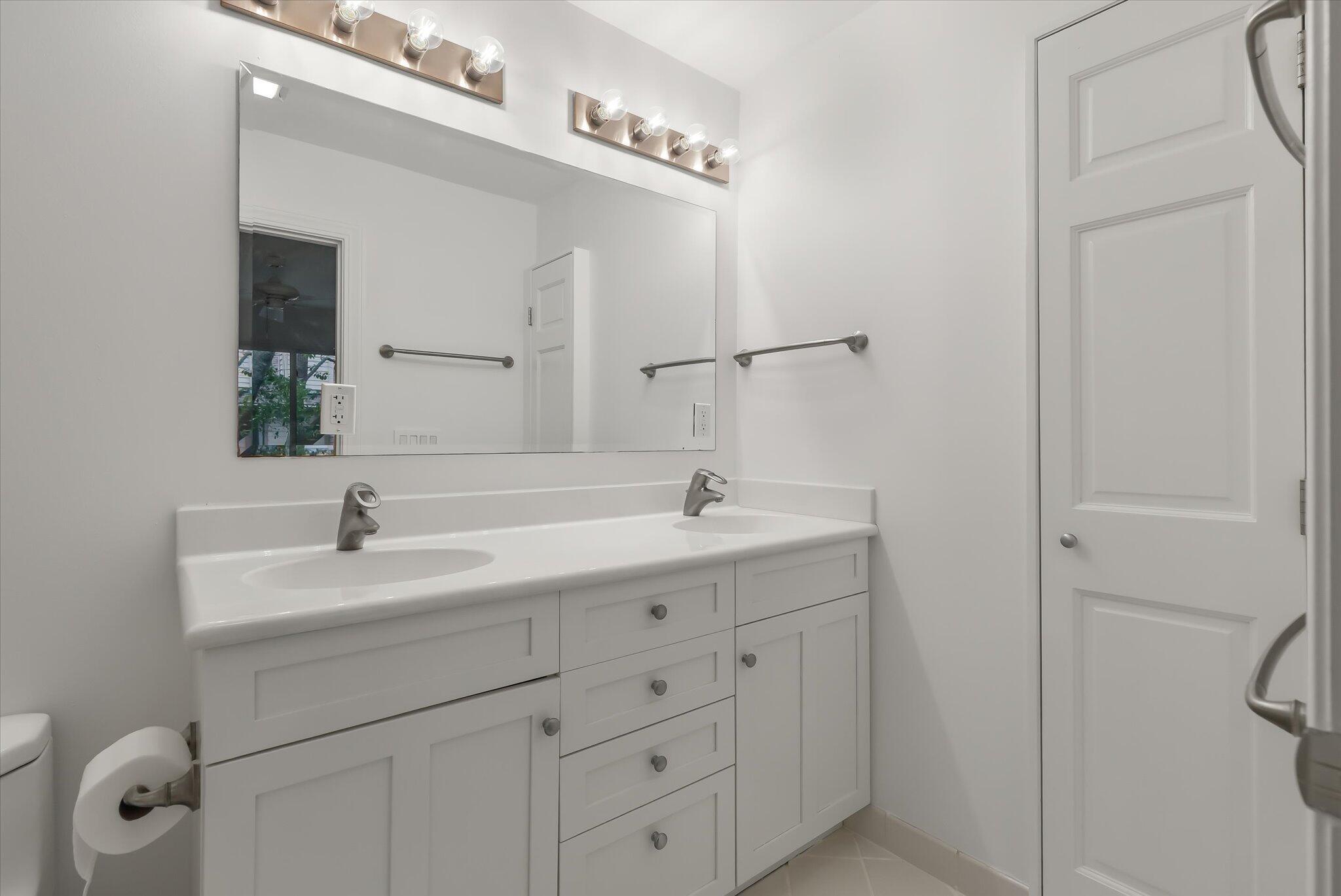 321 Lapwing Lane Mount Pleasant, SC 29464 - Photo 14 of 21 19-321 Lapwing_i_Lowcountry_Exposure-15