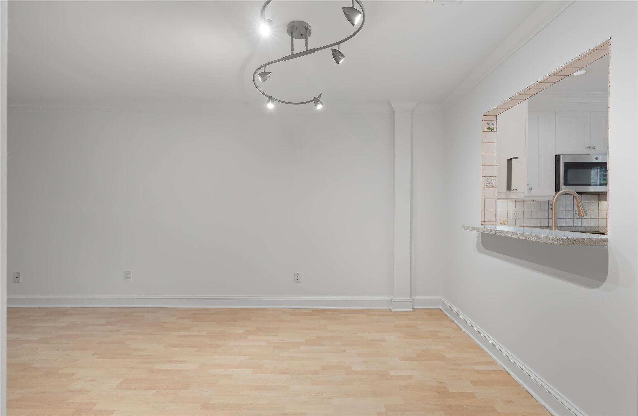 321 Lapwing Lane Mount Pleasant, SC 29464 - Photo 10 of 21 11-321 Lapwing_i_Lowcountry_Exposure-7