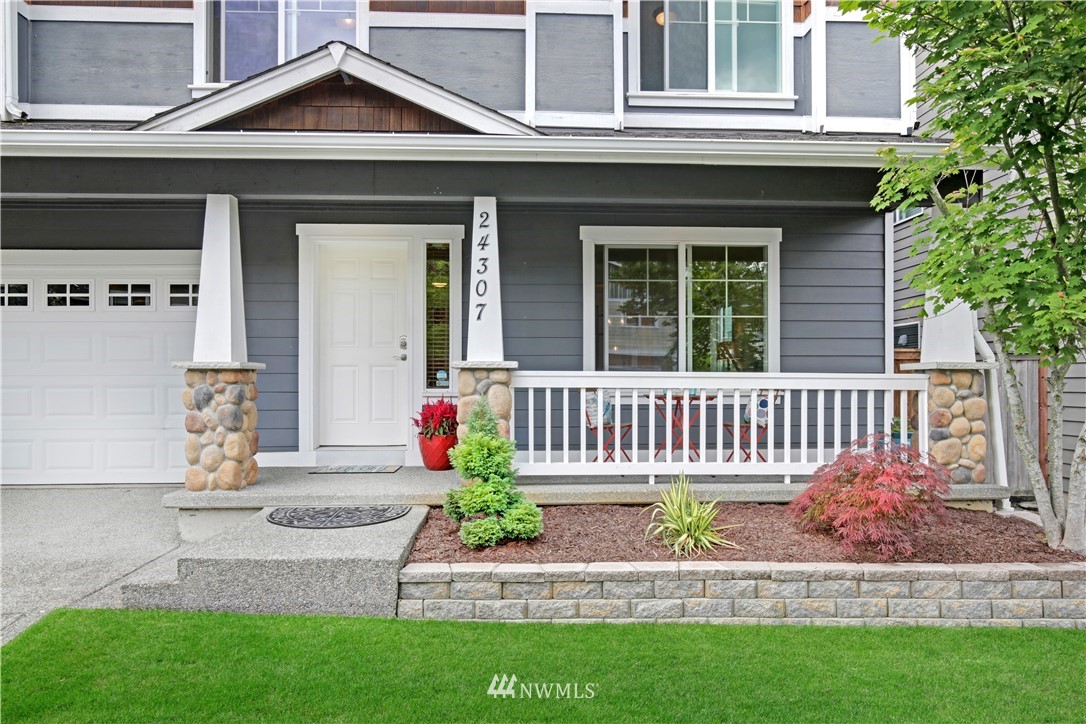 24307 185th Loop Southeast Covington, WA 98042 - Photo 2 of 21 Gallery Image 2