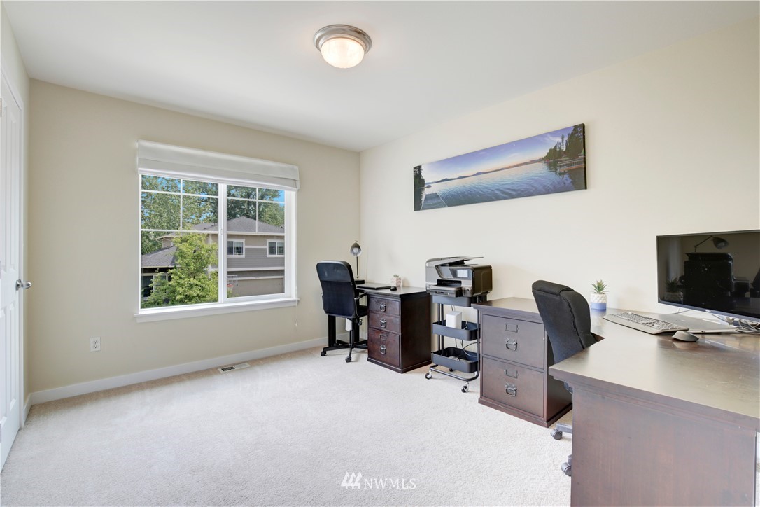 24307 185th Loop Southeast Covington, WA 98042 - Photo 19 of 21 Gallery Image 19