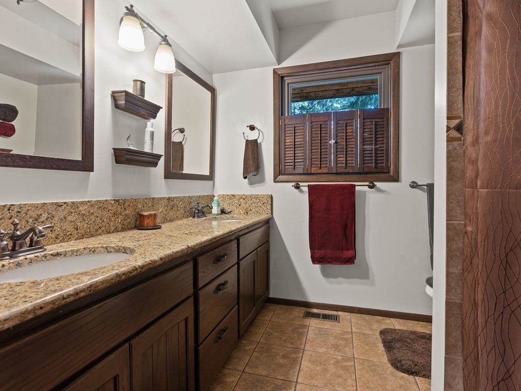 12506 South Gardner Road Cheney, WA 99004 - Photo 8 of 50