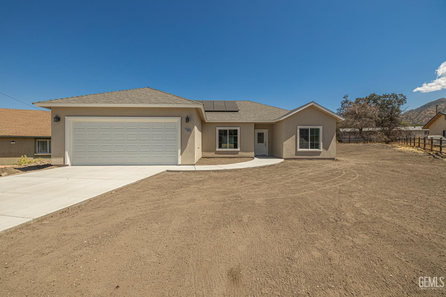 Picture is of previously built model. Colors and options will vary.