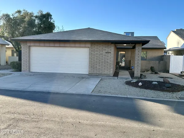 $1,820 | 4009 West Navajo Drive, Phoenix, AZ 85051