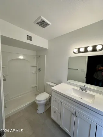 $1,820 | 4009 West Navajo Drive, Phoenix, AZ 85051