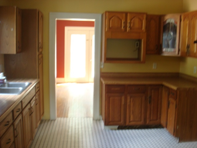 2914 Locust Road South Bend, IN 46614 - Photo 12 of 16 Gallery Image 12