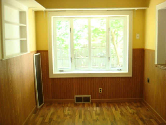 2914 Locust Road South Bend, IN 46614 - Photo 13 of 16 Gallery Image 13