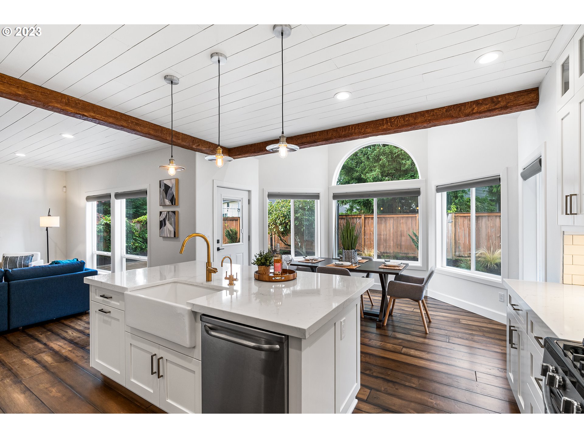 95 Southwest 167th Avenue Beaverton, OR 97006 - Photo 18 of 45