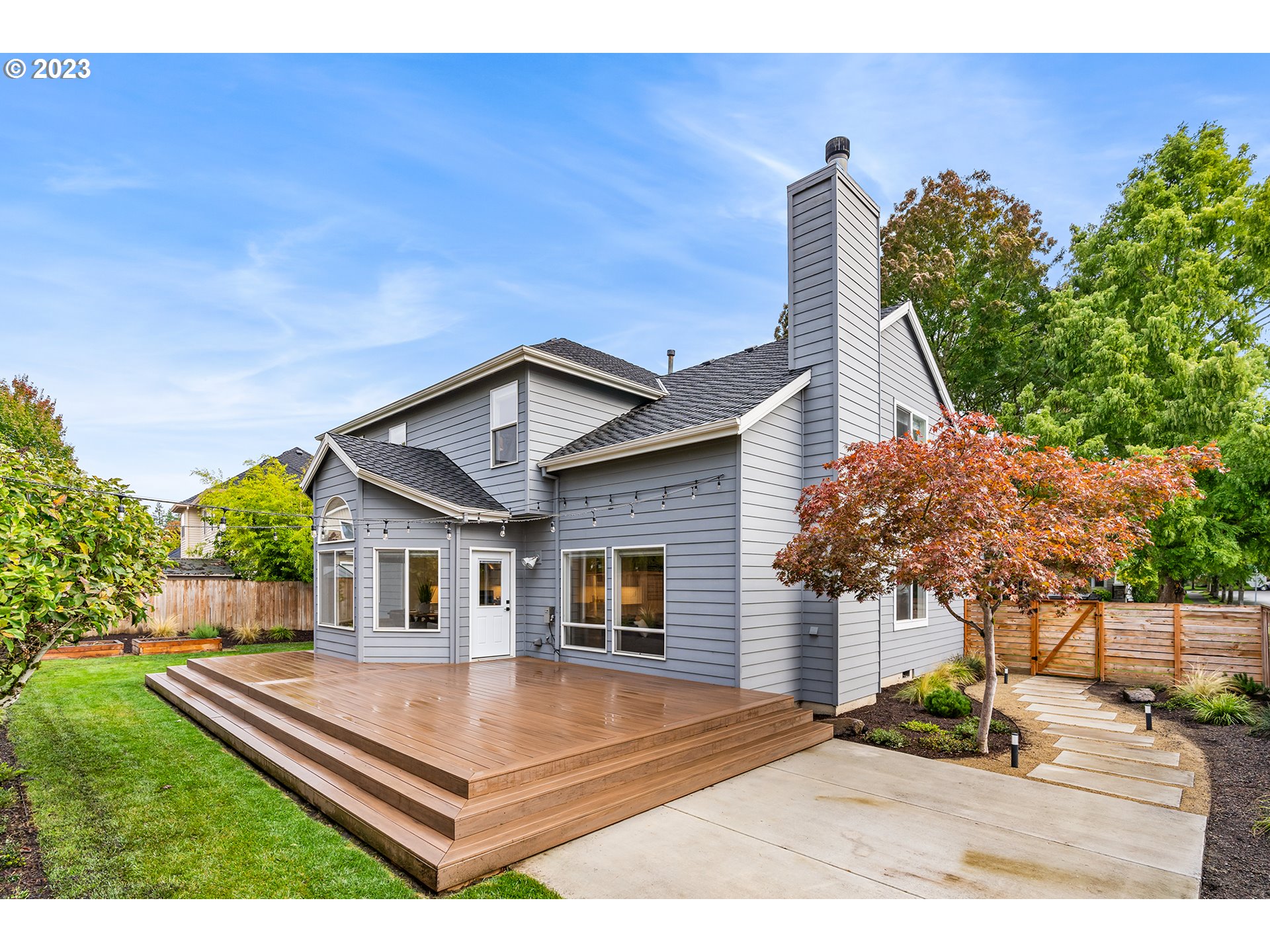 95 Southwest 167th Avenue Beaverton, OR 97006 - Photo 37 of 45