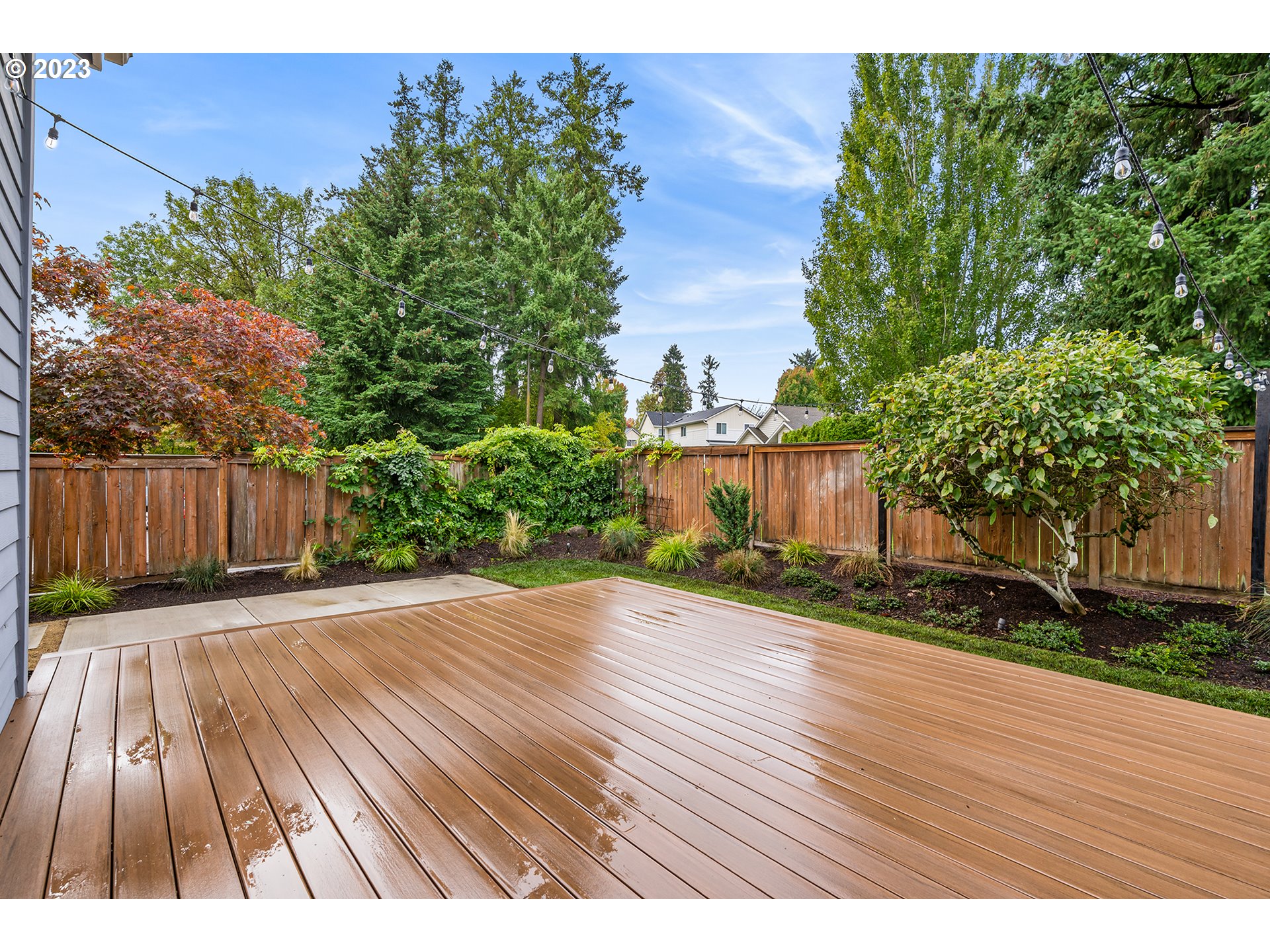 95 Southwest 167th Avenue Beaverton, OR 97006 - Photo 38 of 45