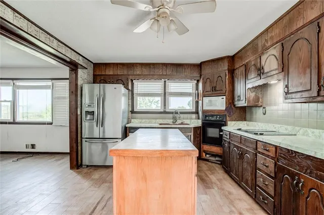 $410,000 | 1898 Dade School Road, Odessa, MO 64076