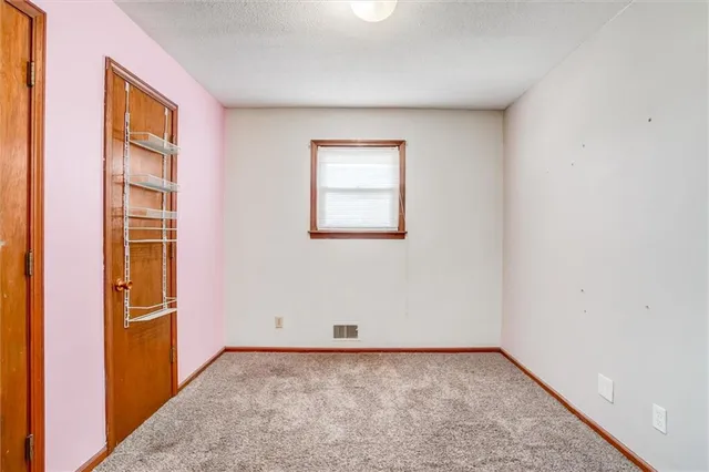 $410,000 | 1898 Dade School Road, Odessa, MO 64076