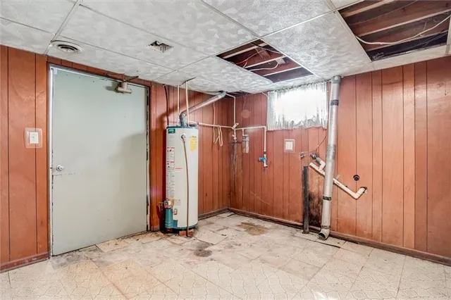 $410,000 | 1898 Dade School Road, Odessa, MO 64076