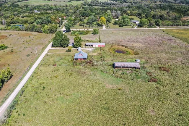 $410,000 | 1898 Dade School Road, Odessa, MO 64076