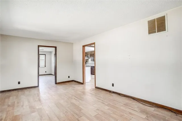 $410,000 | 1898 Dade School Road, Odessa, MO 64076