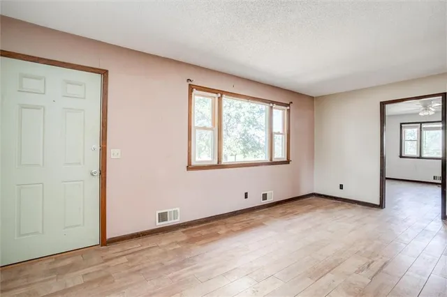 $410,000 | 1898 Dade School Road, Odessa, MO 64076