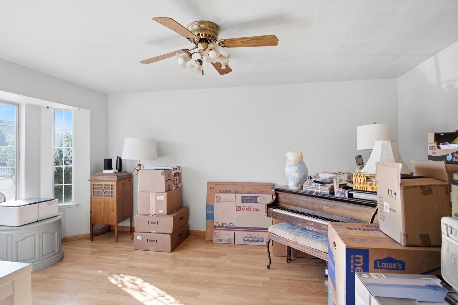 1429 Don Pedro Road Ceres, CA 95307 - Photo 4 of 21 a living room with furniture and wooden floor