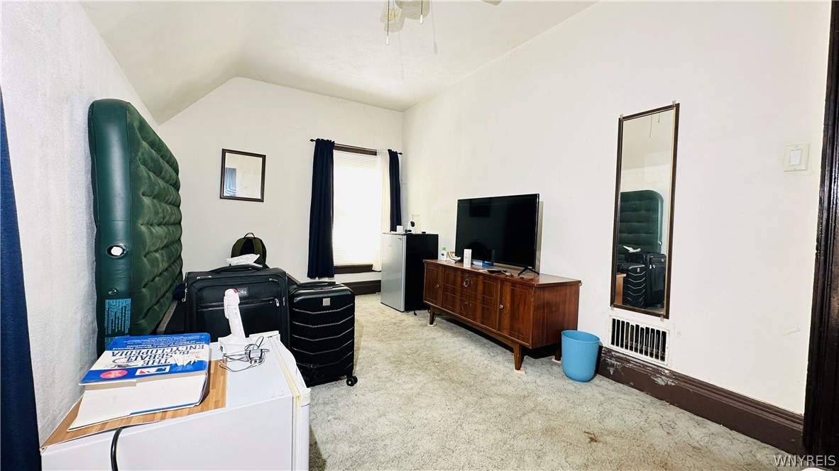 727 19th Street Niagara Falls, NY 14301 - Photo 17 of 30