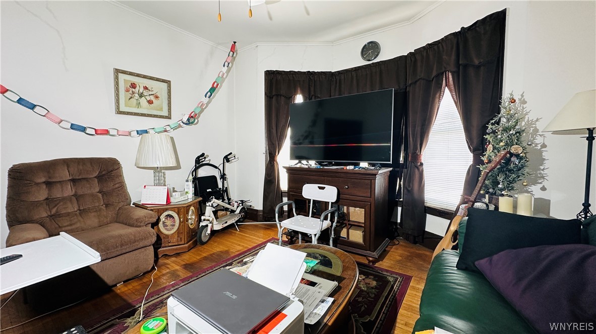 727 19th Street Niagara Falls, NY 14301 - Photo 6 of 30