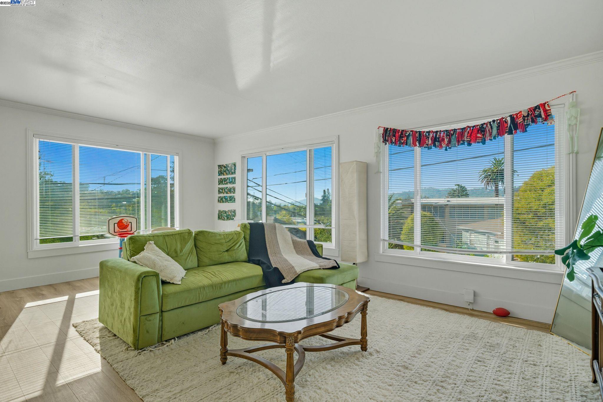 17 Prospect Drive San Rafael, CA 94901 - Photo 14 of 59