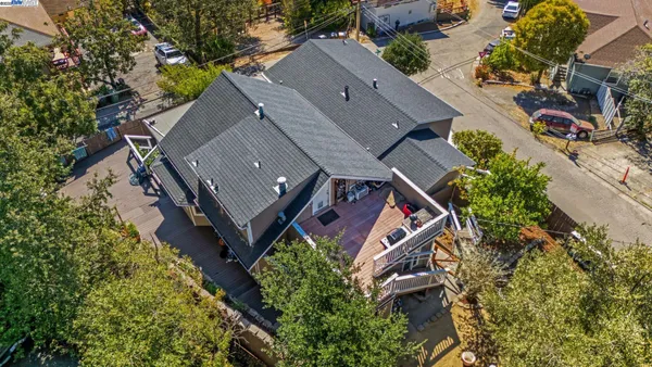 $1,498,000 | 17 Prospect Drive, San Rafael, CA 94901