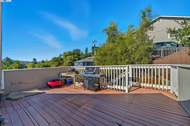 $1,550,000 | 17 Prospect Drive, San Rafael, CA 94901