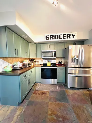 $549,900 | 306 Shandell Drive, Bedford, IN 47421