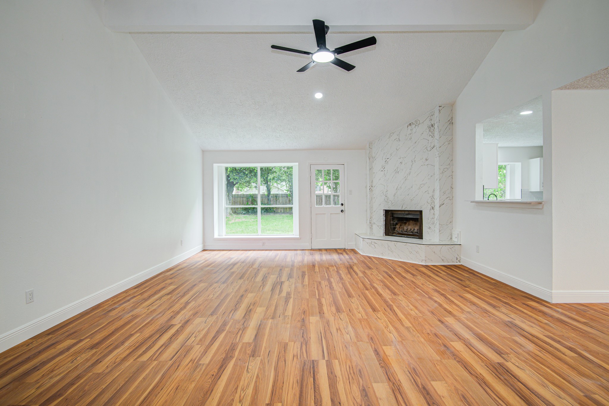 24127 Spring Towne Drive Spring, TX 77373 - Photo 12 of 28