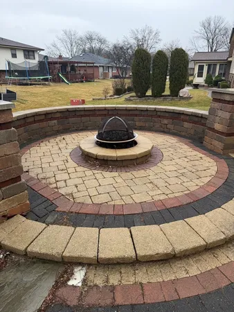 $3,600 | 1814 Holly Avenue, Darien, IL 60561