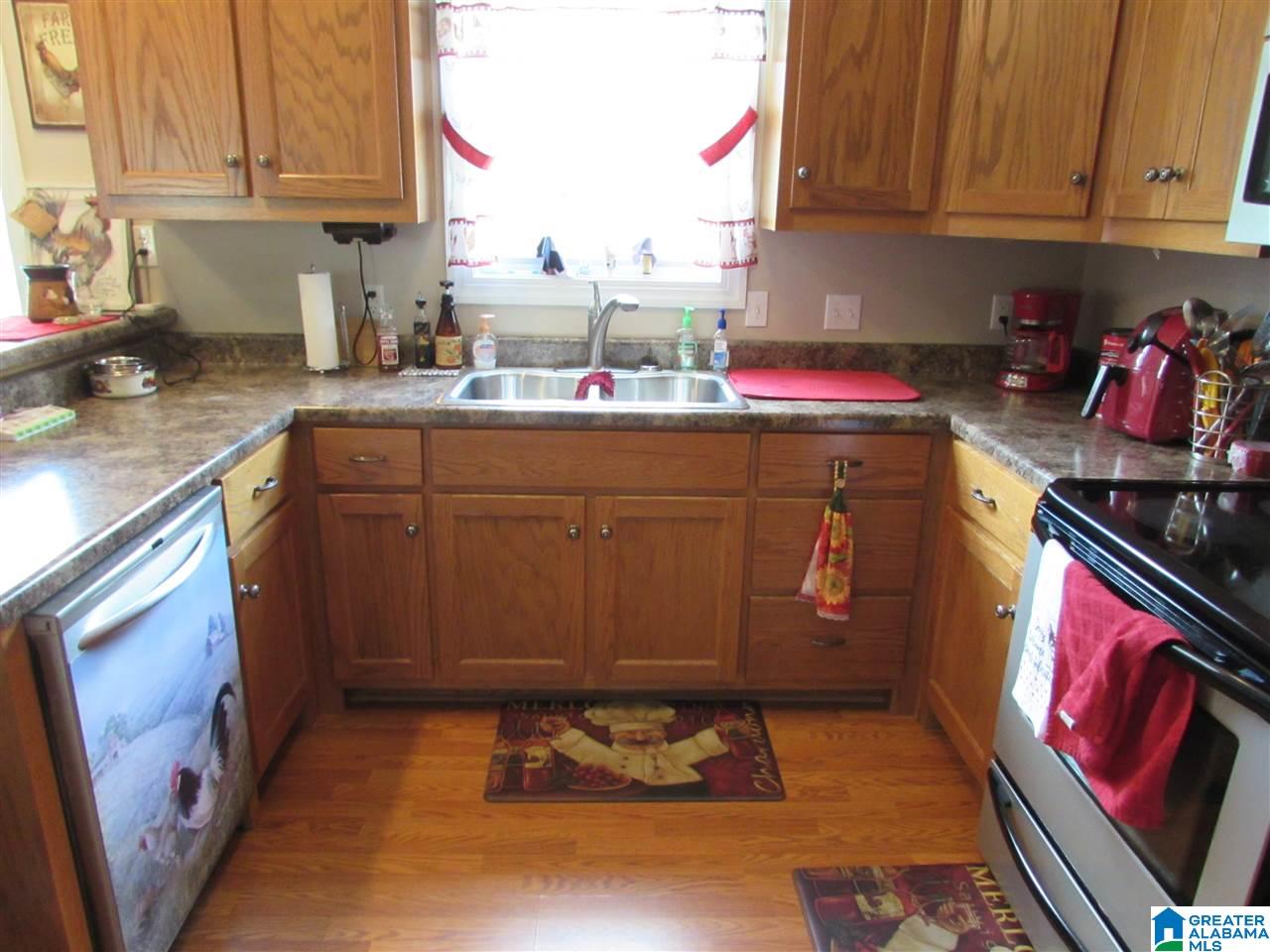 1223 Shadecrest Road Anniston, AL 36206 - Photo 12 of 34