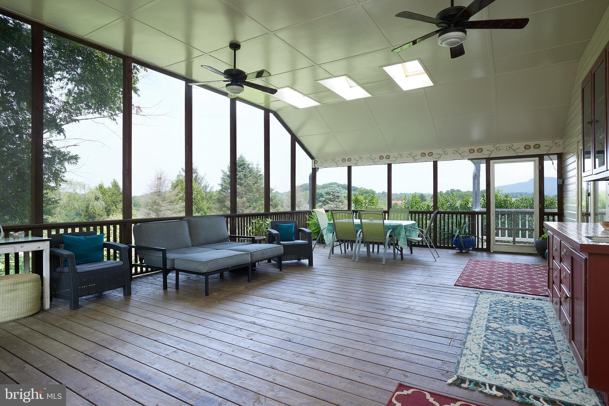 19100 Barnesville Road Barnesville, MD 20838 - Photo 14 of 70 Screened porch
