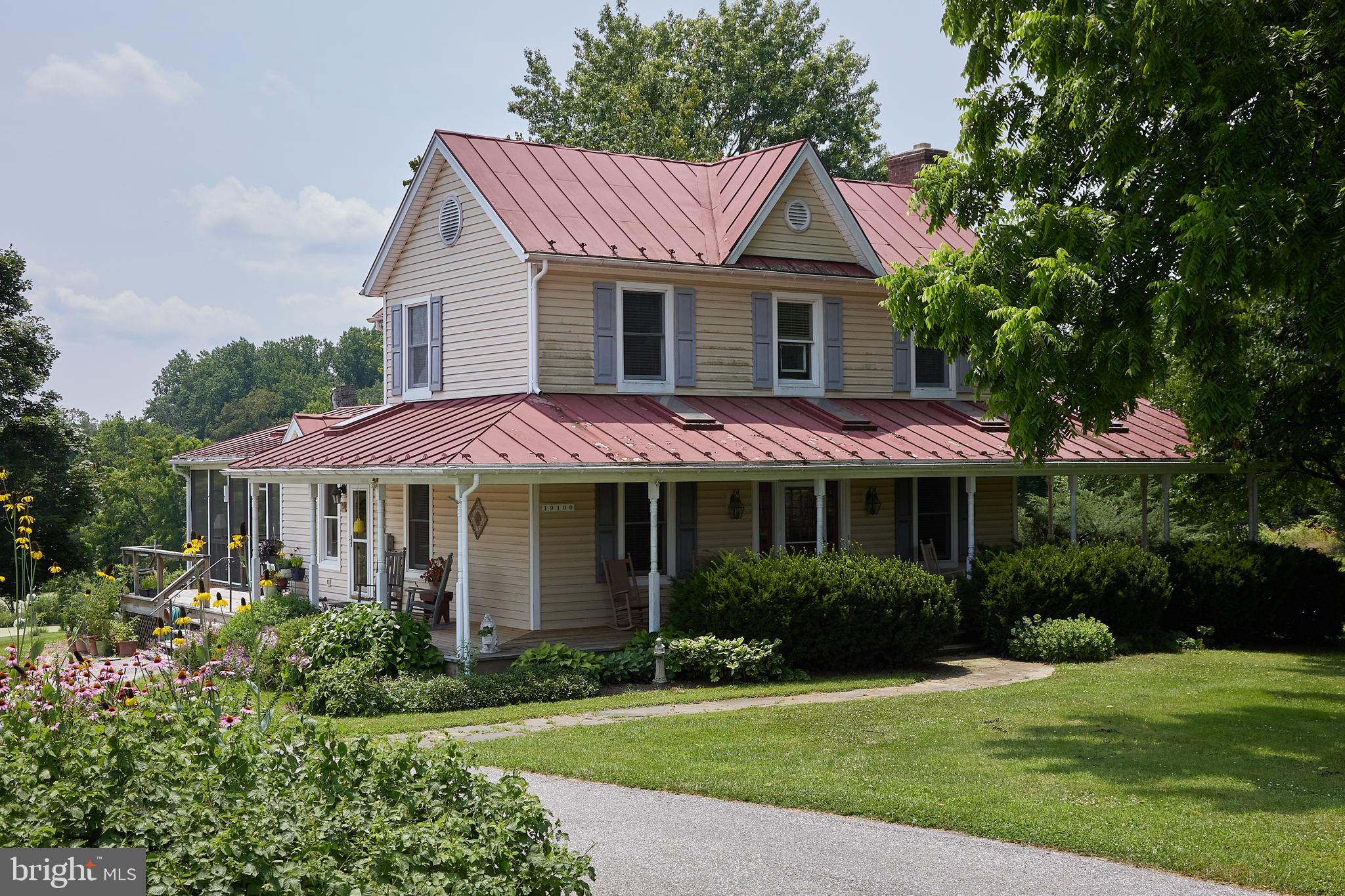 19100 Barnesville Road Barnesville, MD 20838 - Photo 35 of 70 Updated farmhuse
