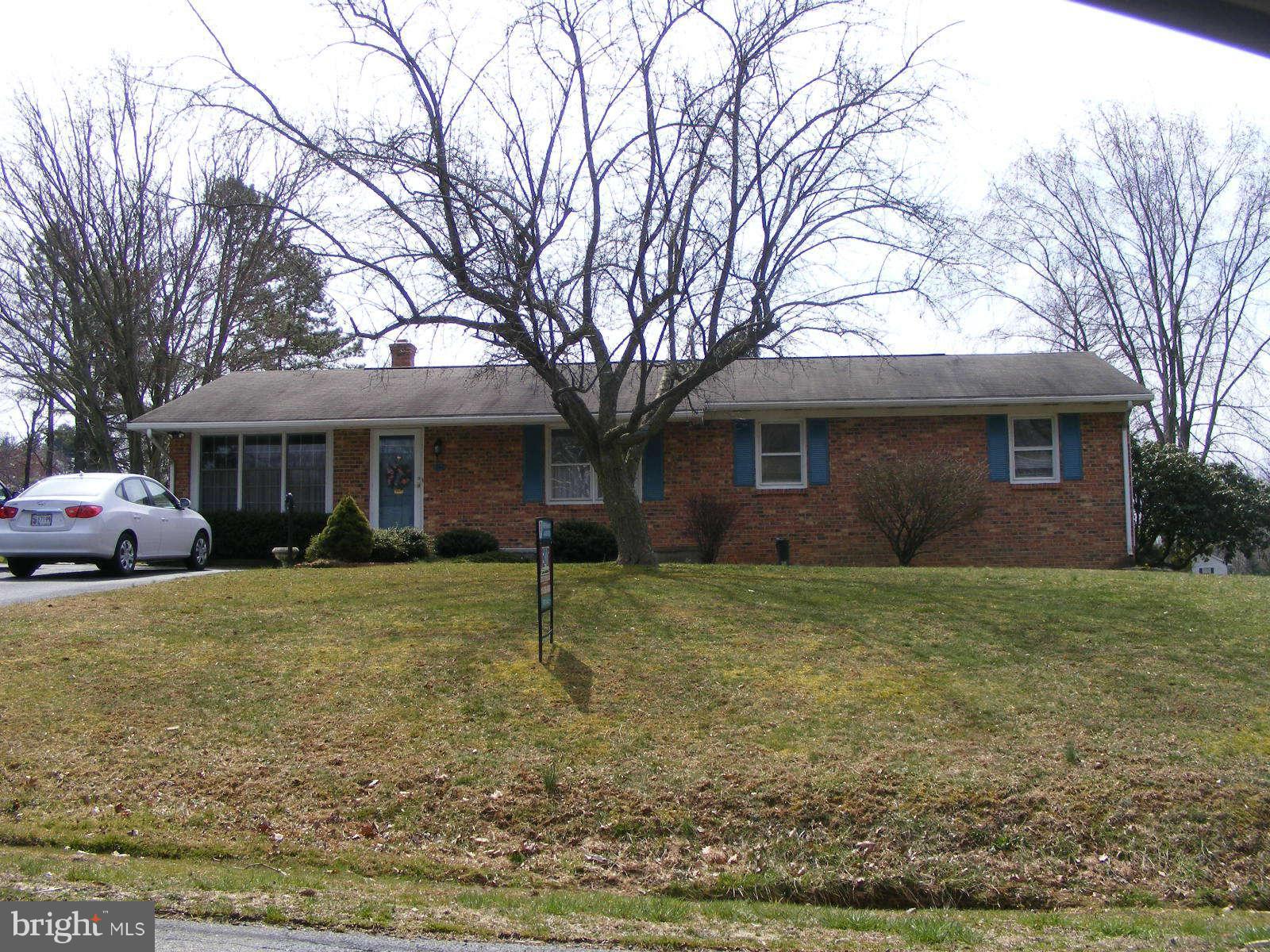 Exterior (Front)