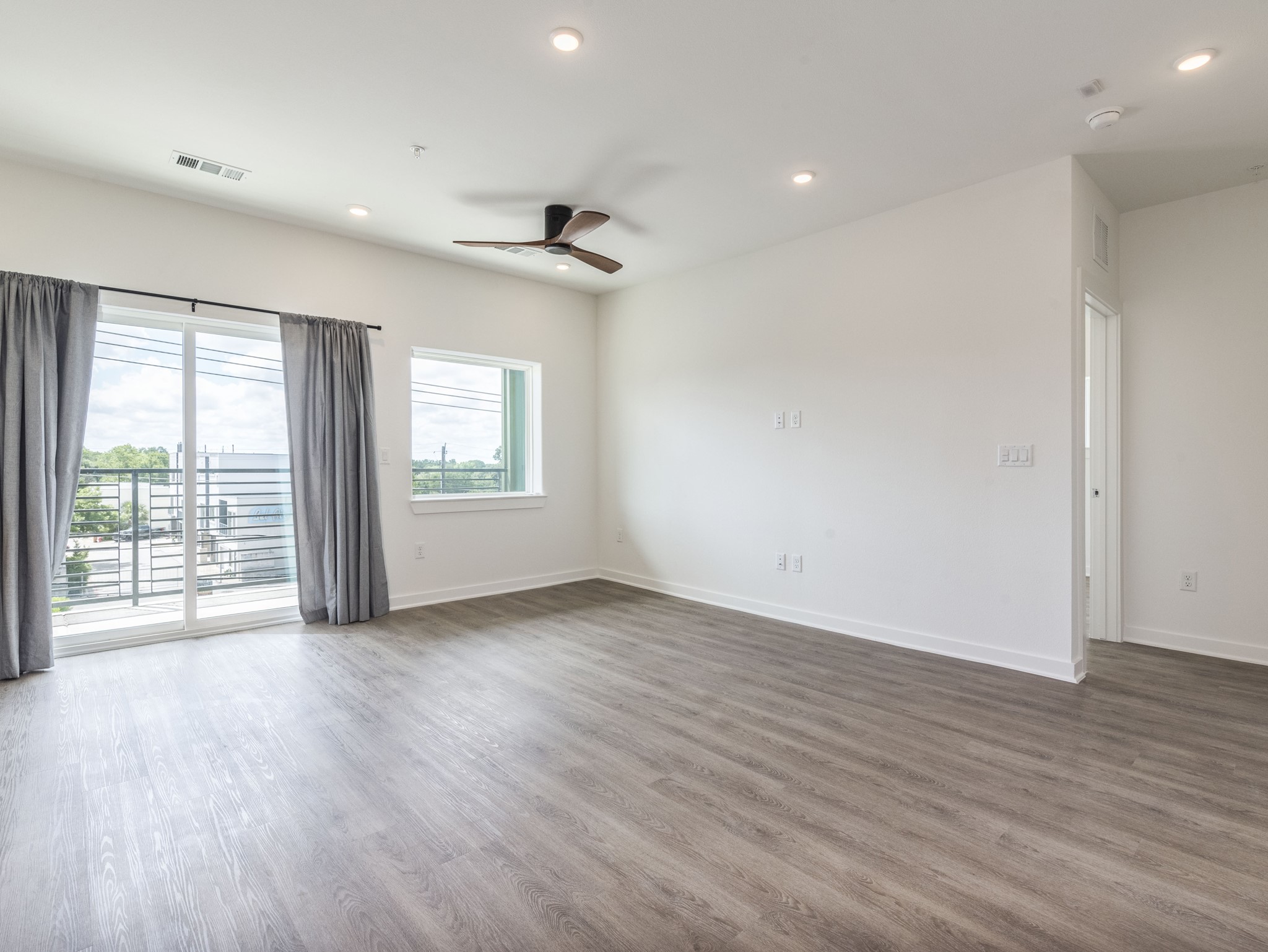 4802 South Congress Avenue, Unit 310 Austin, TX 78745 - Photo 12 of 37