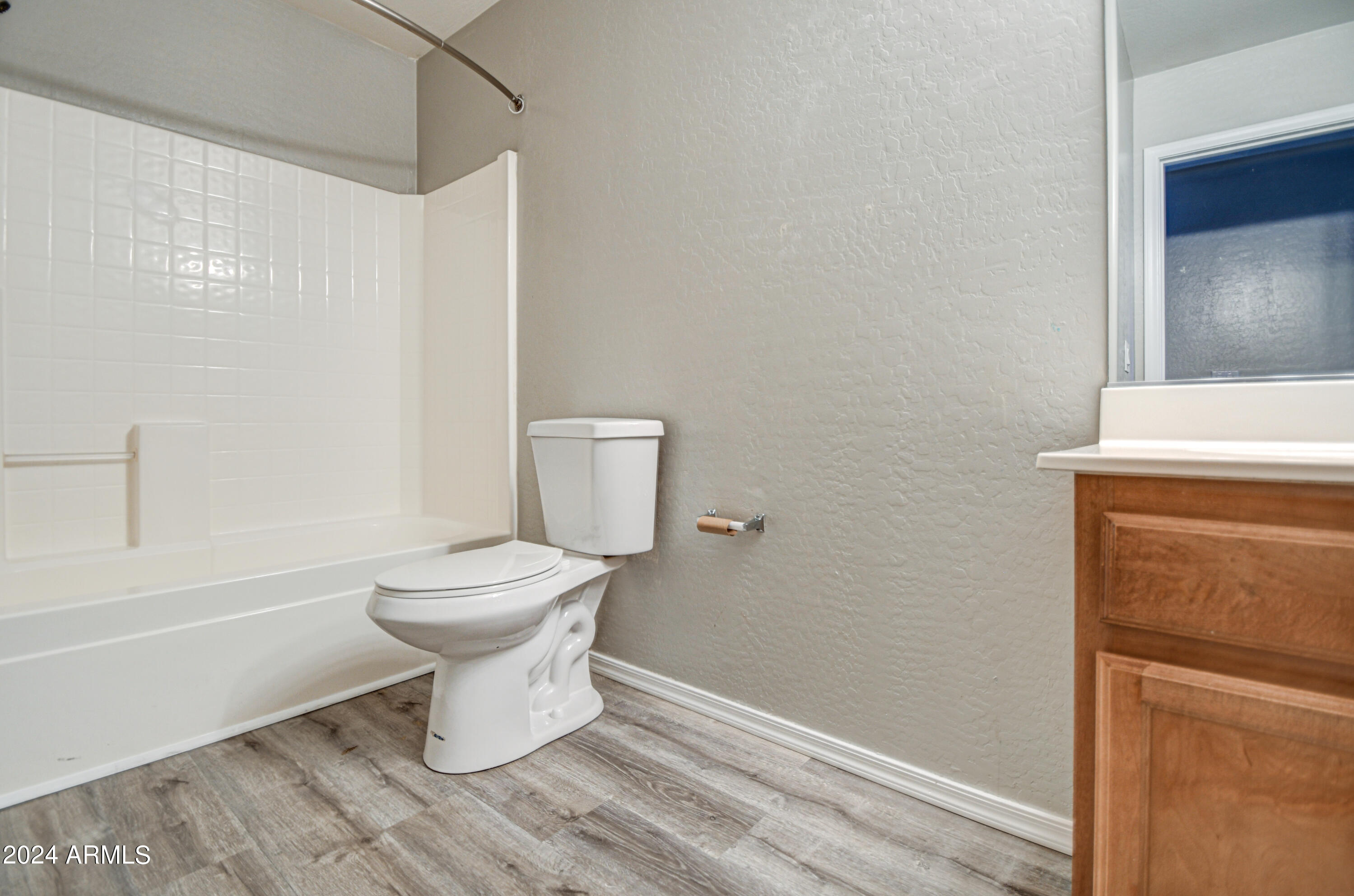 6593 East Refuge Road Florence, AZ 85132 - Photo 29 of 39 Bathroom 3-pic 2