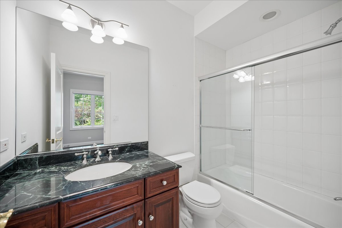 621 Sheridan Road Glencoe, IL 60022 - Photo 18 of 37