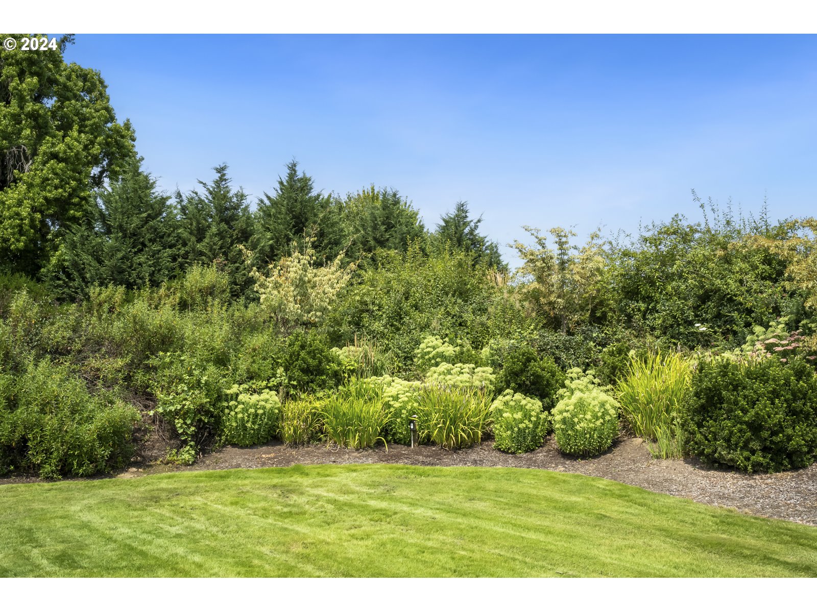 23945 Northeast North Valley Road Newberg, OR 97132 - Photo 41 of 48 Gallery Image 41
