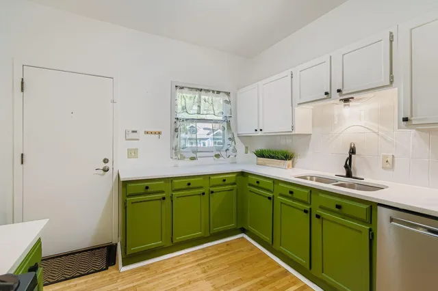 $165,000 | 2600 Plymouth Avenue North, Unit A, Minneapolis, MN 55411