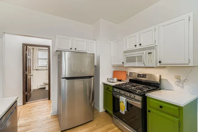 $165,000 | 2600 Plymouth Avenue North, Unit A, Minneapolis, MN 55411