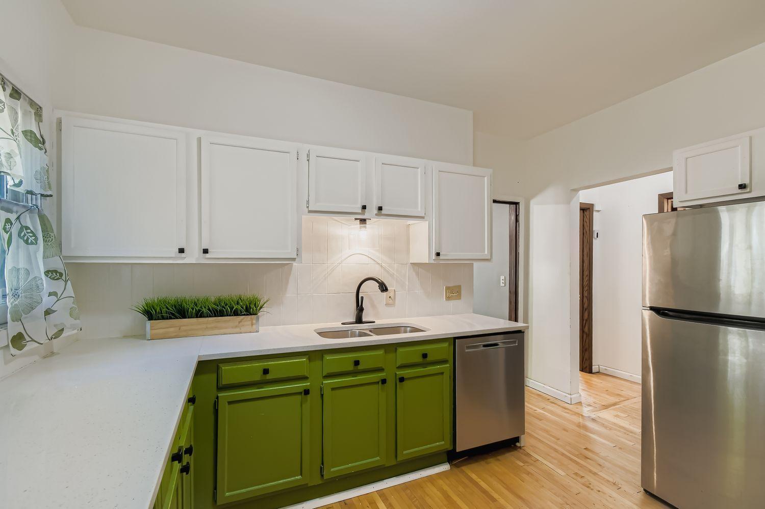 2600 Plymouth Avenue North, Unit A Minneapolis, MN 55411 - Photo 10 of 18