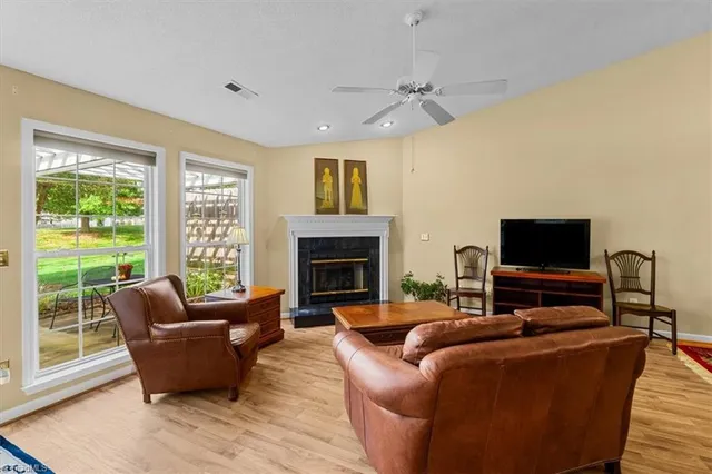 $331,500 | 47 Mansfield Circle, Greensboro, NC 27455