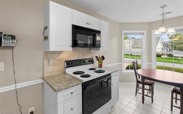 $331,500 | 47 Mansfield Circle, Greensboro, NC 27455