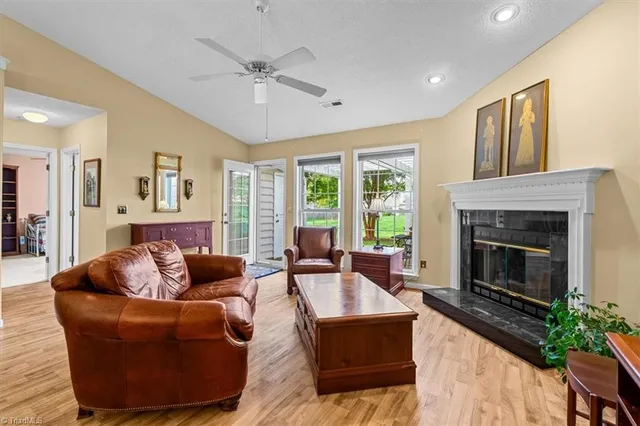 $331,500 | 47 Mansfield Circle, Greensboro, NC 27455